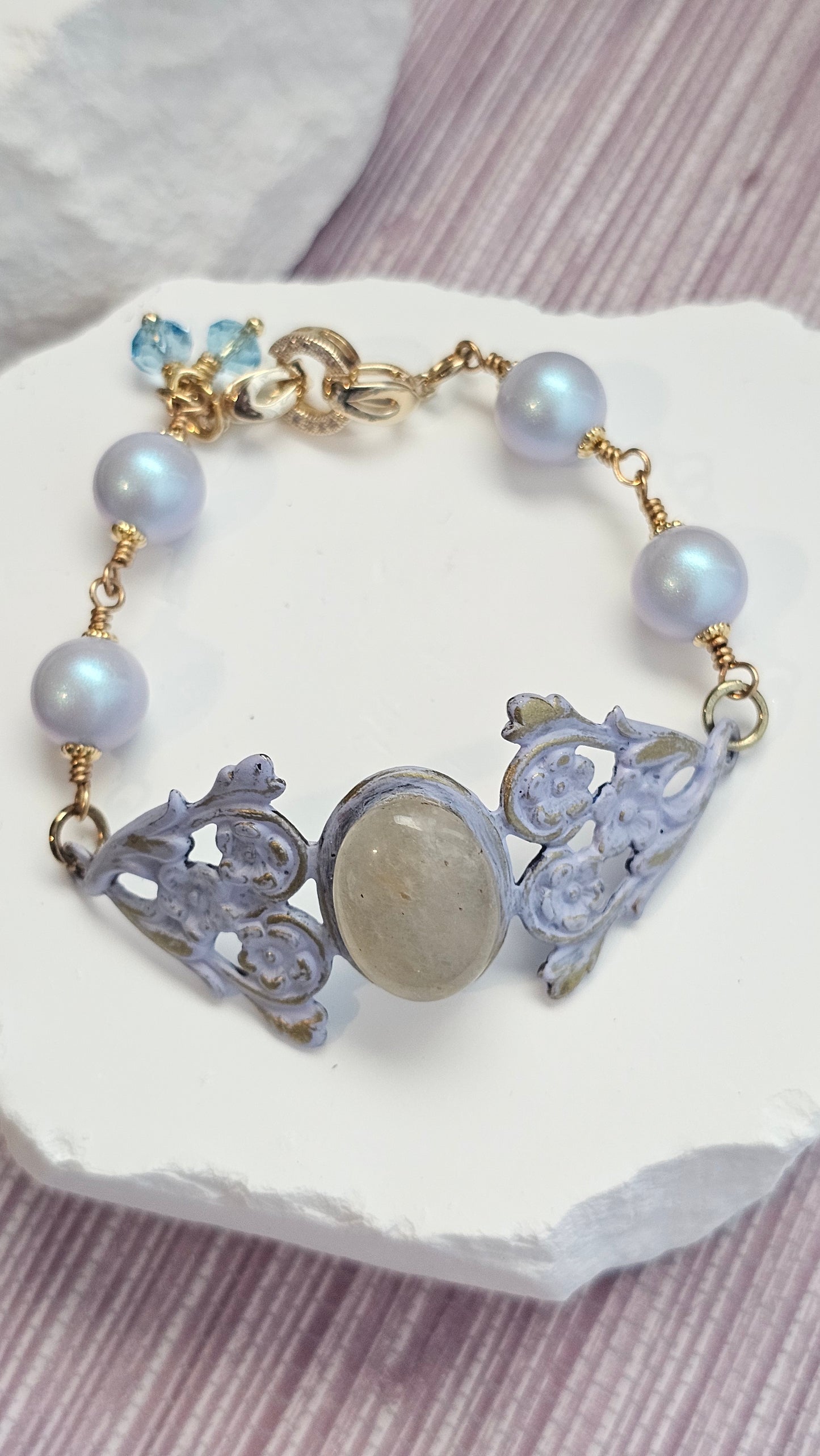 Lavender Elegance Pearl & Stone Bracelet