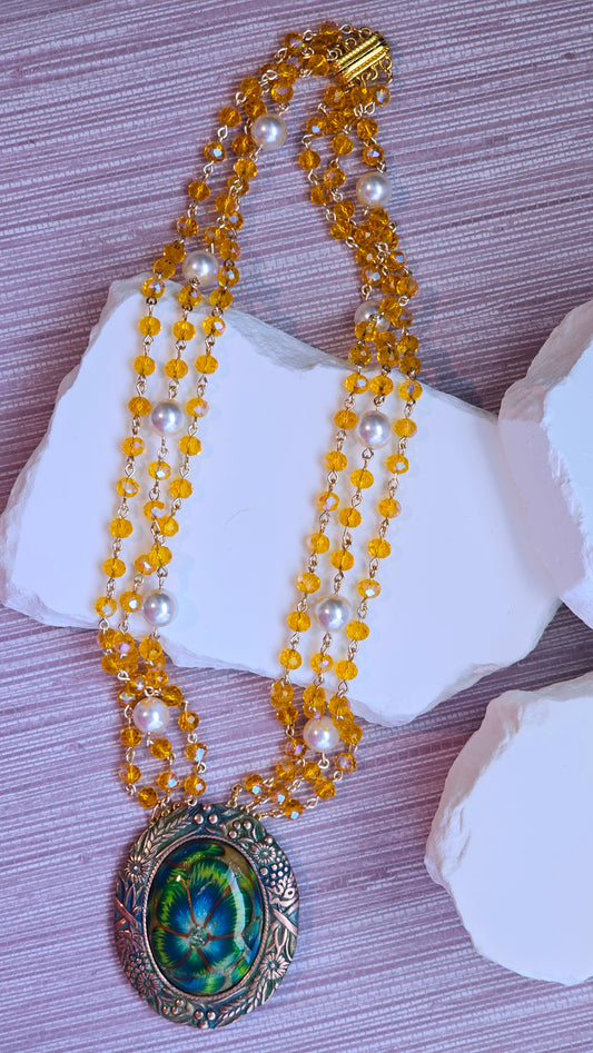 Golden Glow Floral Pendant Necklace
